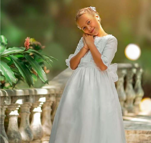 FIRST COMMUNION DRESSES AND SUITS | Atelier Leonor & Sofía